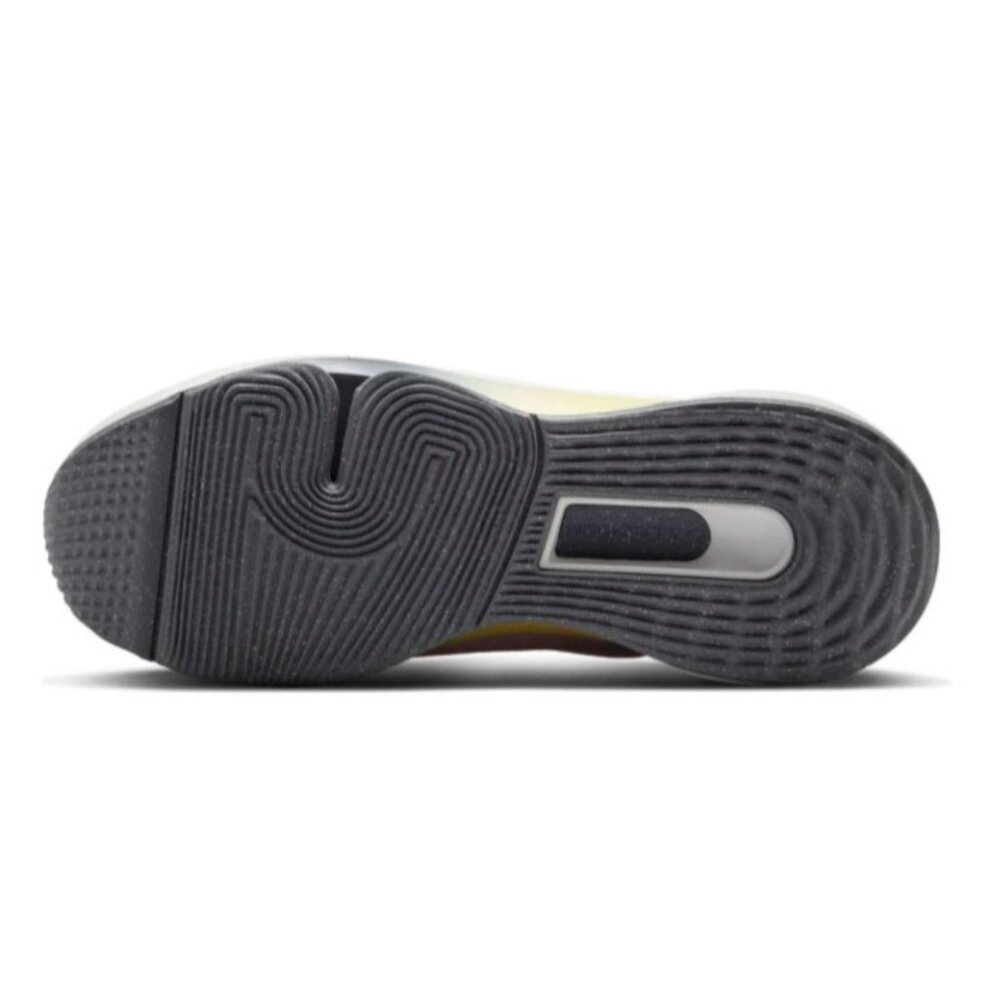 New! Size: 5 Women's | Nike Versair | Platinum Violet/Smokey Mauve | DZ3547-003 - Picture 8 of 16